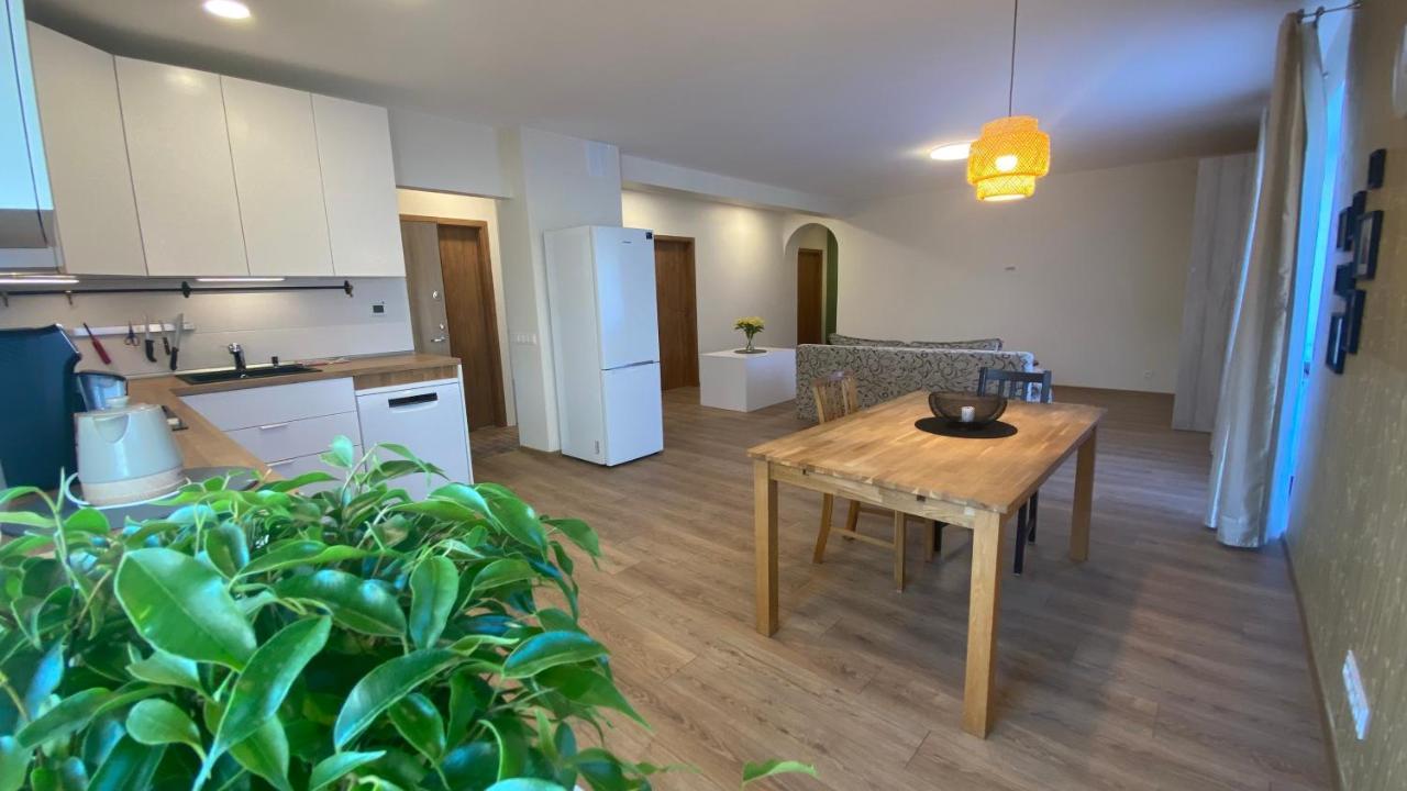 Japandi Apartamentai Каунас Экстерьер фото