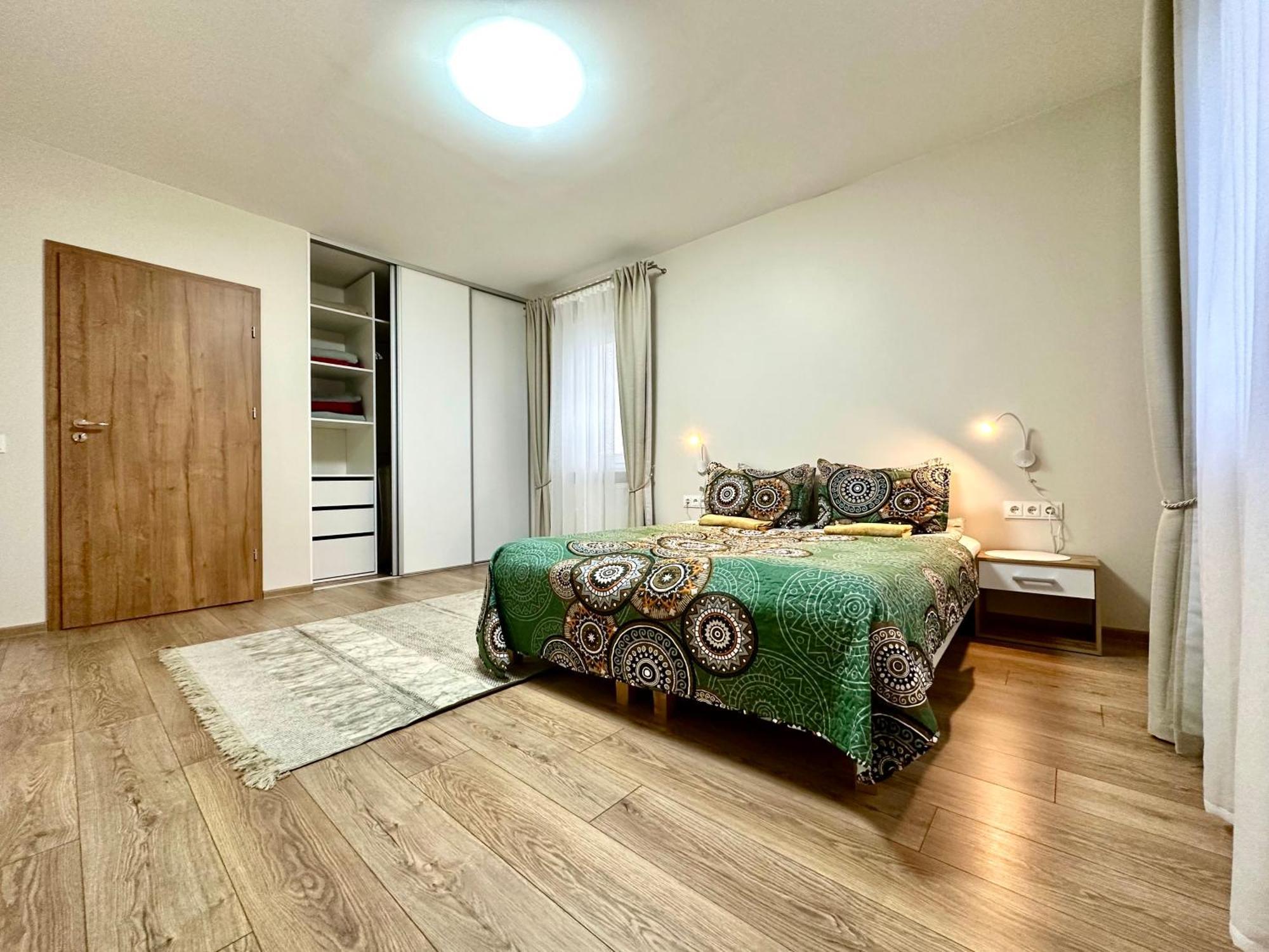 Japandi Apartamentai Каунас Экстерьер фото